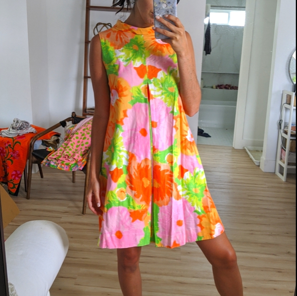 1960s MOD vacation dress